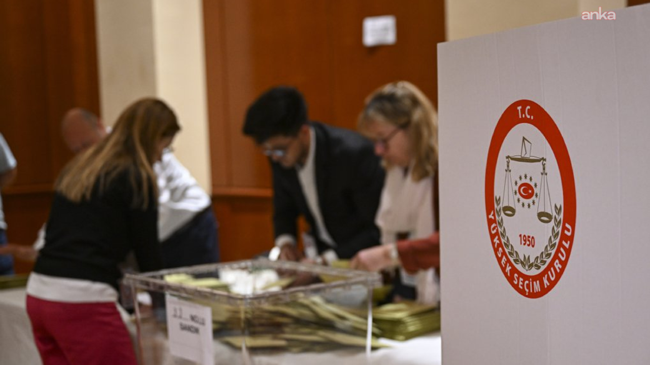 5 beldede seçim: YSK, seçime katılma yeterliğine sahip 41 partiye seçmen kütük listelerinin verilmesine karar verdi (Bekleyecek)