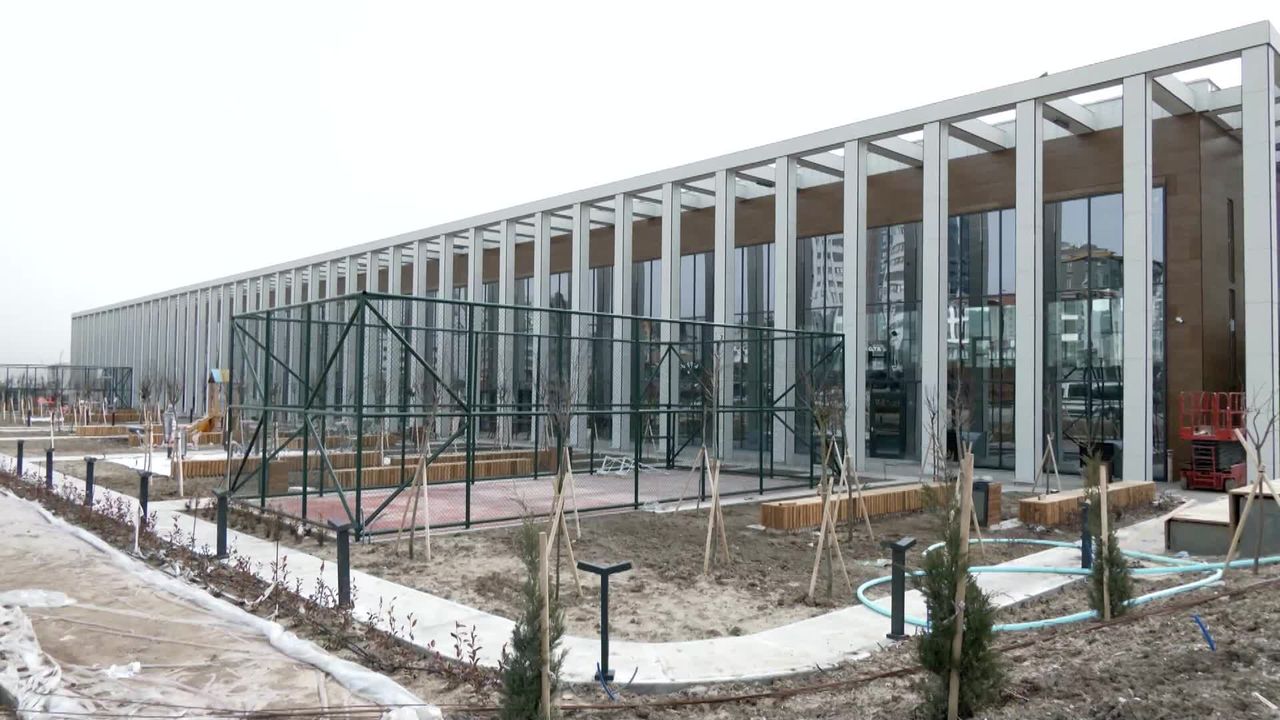 Etimesgut Bağlıca Spor Merkezi hizmete açılmaya hazırlanıyor: Mansur Yavaş: 'Sporun herkes için ulaşılabilir olduğu bir Başkent için çalışmaya devam ediyoruz