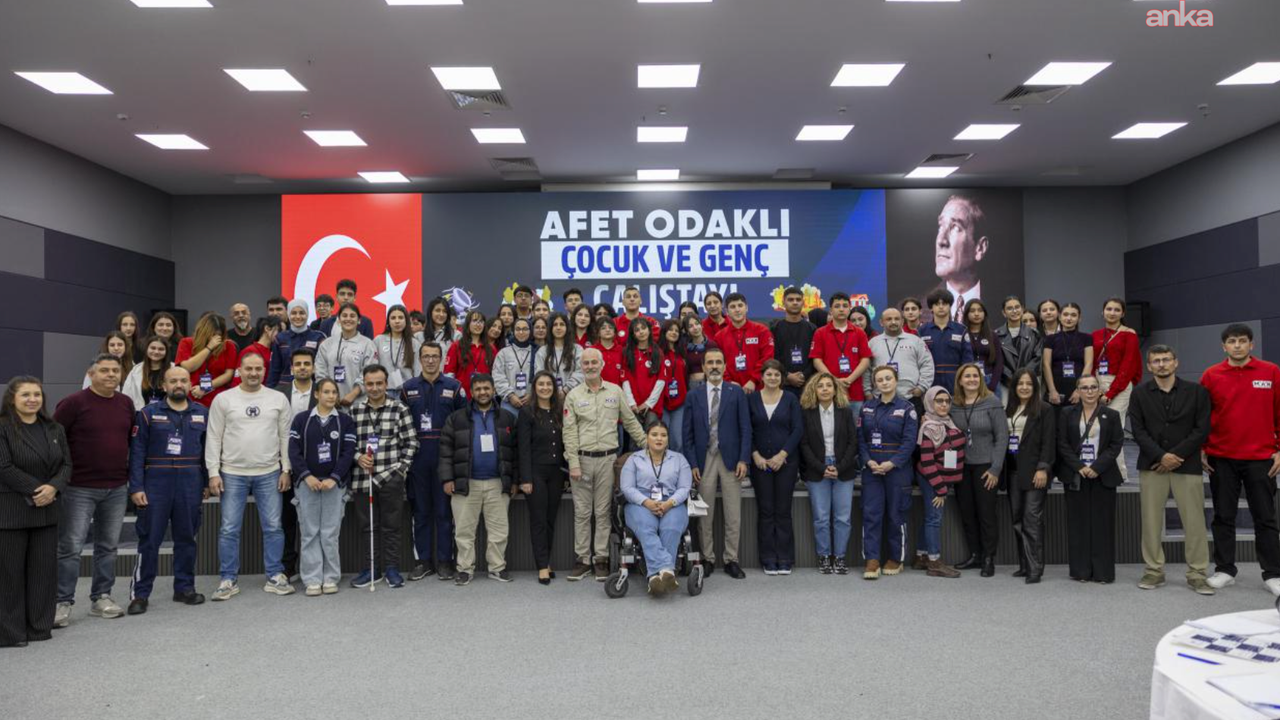 Mersin Büyükşehir Belediyesi, 'Afet Odaklı Çocuk ve Genç Çalıştayı' düzenledi