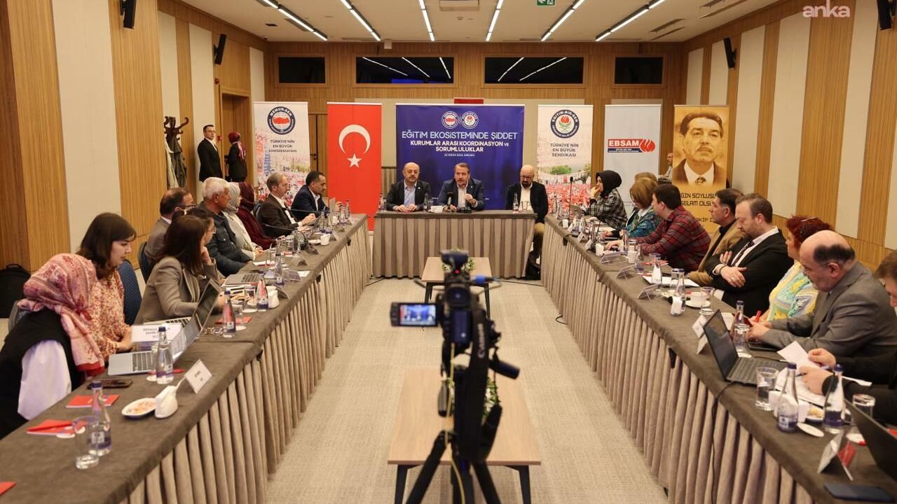 Eğitim Bir-Sen'den 'Eğitim Ekosisteminde Şiddet Çalıştayı'... Ali Yalçın: 'Hiç kimse kendini bu süreçten soyutlamamalı, çünkü sorun hepimizin ortak sorunudur'