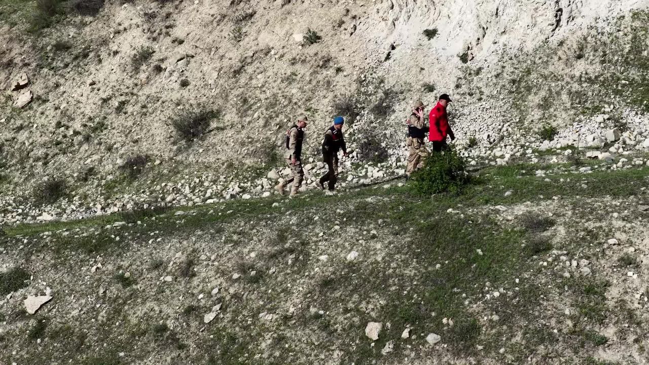 Gülistan Doku'yu arama çalışmalarından yeni görüntüler