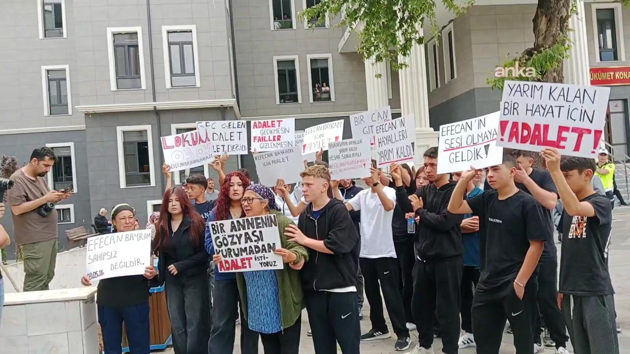 Köyceğiz'de 'polisten kaçarken' ölen Efecan Bayram için adalet eylemi