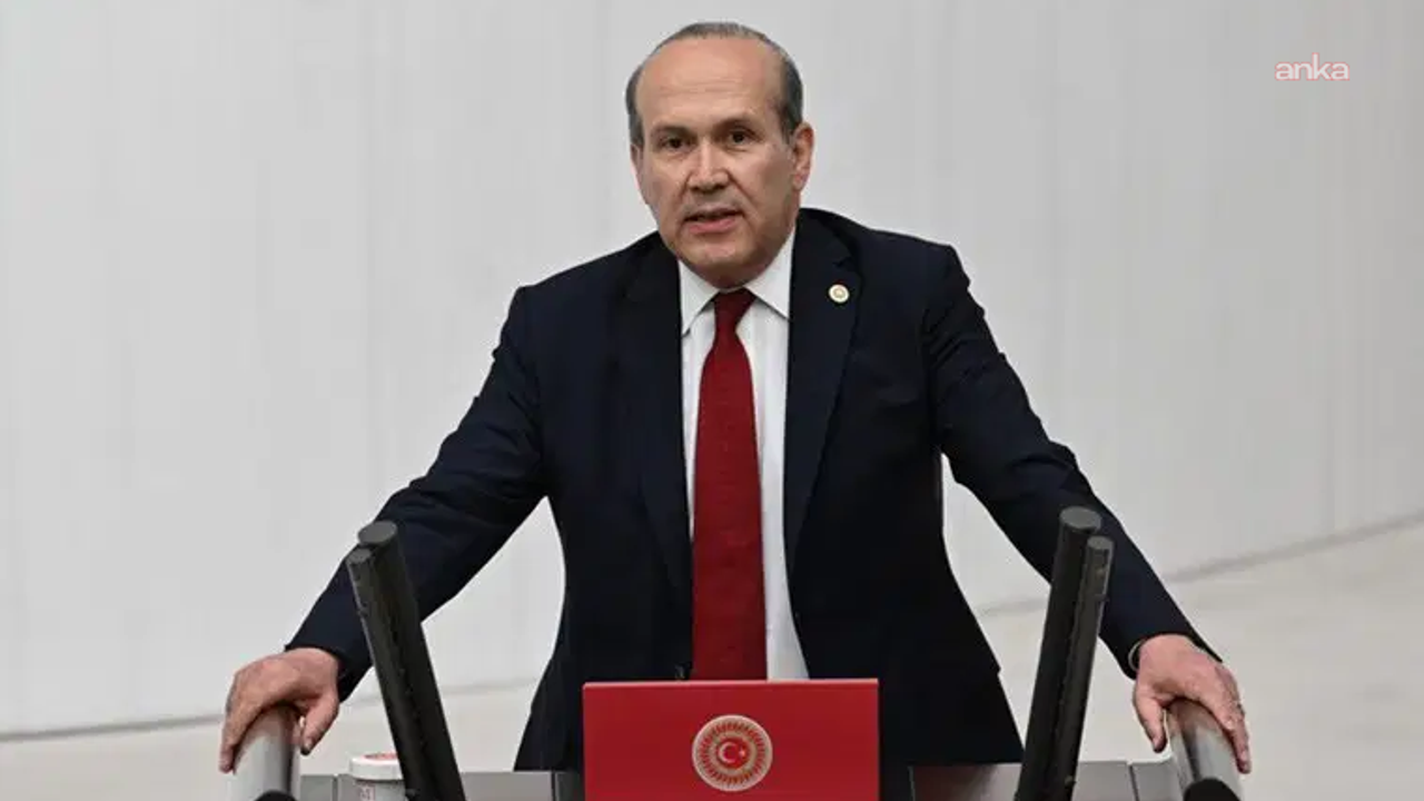 YENİ Partili Namık Tan: Sırbistan'da Vucic'i yenen Öğrenci Listesi'nin örgütlenme modeli özgün ve çağdaş