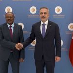 Dışişleri Bakanı Fidan, Sudanlı mevkidaşıyla bir araya geldi