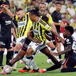 Beşiktaş, Fenerbahçe'yi 2-1 mağlup etti