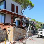 Bodrum'da kaçak yapılar yıkılıyor