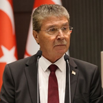 KKTC Başbakanı Üstel: 'Girne açıklarındaki gemi faciasında arama kurtarma çalışmaları üçüncü gününde de sürüyor'