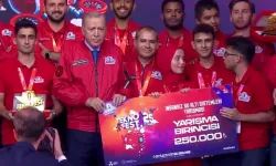 Teknofest 2025’te gençlere övgü: Sizler ülkemizin aydınlık geleceğisiniz!