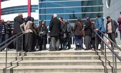 Adıyaman'da depremde 16 kişinin hayatını kaybettiği davada sanıklara 7 ile 10 yıl arasında hapis cezası... Mağdur aileler: 'Bir insanın canı bu kadar mı kıymetsiz?'