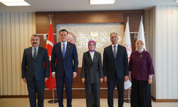 AK Parti Eskişehir Milletvekili Hatipoğlu, Eskişehir'e yaptıracağı 'Kız Çocuk Evleri Sitesi' için protokol imzaladı