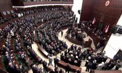 AK Parti Grup Toplantısı... Cumhurbaşkanı Erdoğan: 'Türkiye'yi rotasında tutmak ve etrafını saran ateşten korumak için son derece temkinli hareket ediyoruz'