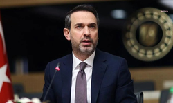 Alparslan Bayraktar: Türkiye olarak doğal gaz tedariki, LNG altyapımız ve iletim sistemimiz sayesinde enerji arz güvenliğini çok boyutlu yönetiyoruz