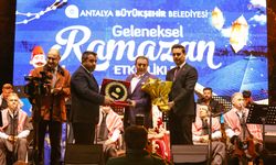 Antalya Cam Piramit'te Şanlıurfa ve Elazığ rüzgarı esti