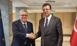 AP Raportörü Amor: 'Bir Belediye Başkanını, kamu güvenliğine ciddi bir tehdit oluşturan tehlikeli bir suçlu gibi onlarca polisin koruması gerçekten gerekli mi'