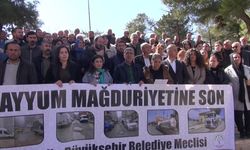 Artuklu'da su ve yol protestosu: Hizmetlerin siyasi tercihlere göre dağıtılması demokratik yönetim anlayışına tamamen aykırıdır
