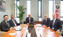 Bakan Ersoy, Türk Hava Yolları Yönetim Kurulu Başkanı Ahmet Bolat ile görüştü