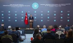 Bakan Fidan'dan 'füze' açıklaması: Eğer yolunu kaybetmiş bir füzeyse başka bir konu, ama devamı gelecekse böyle bir müceraya İran'da hiç kimse atılmasın