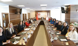 Bakan Göktaş, baroların Kadın ve Çocuk Hakları Komisyonu Başkanları ile bir araya geldi