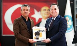 Besim Dutlulu, Özgür Özel ile Manisa Büyükşehir Belediyesi'nde bir araya geldi