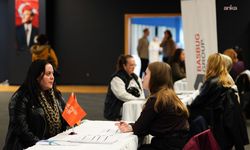 Beylikdüzü Belediyesi'nin 8 Mart etkinliklerinde kadın emeği ve dayanışması öne çıktı