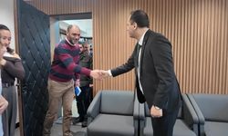 Bornova'nın adını dünyaya duyuran öğrencilerden Belediye Başkanı Eşki'ye ziyaret