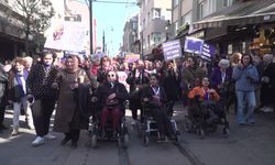 Bursa'da kadınlardan 8 Mart'ta güçlü mesaj: 'Mücadeleden vazgeçmeyeceğiz'