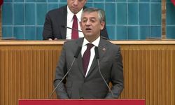 CHP Grup Toplantısı.... Özgür Özel: 'Enflasyonla mücadelede samimiyseniz en doğru iş Eşel Mobil Sistemi'ni tekrar hayata geçirme ve bunu ÖTV'den karşılamaktır'