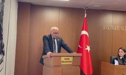 CHP'li Hopa Belediye Meclisi Üyesi Bıyıklı: 'Ülkemiz için en tehlikeli senaryo İran'ın kaosa sürüklenmesidir'