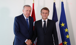 Cumhurbaşkanı Erdoğan, Fransa Cumhurbaşkanı Macron ile telefonda görüştü