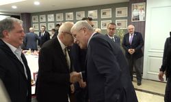 Dervişoğlu, İYİ Partili eski ve mevcut milletvekilleriyle iftarda buluştu