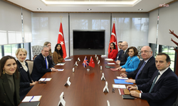 Dışişleri Bakan Yardımcısı Ekinci, Birleşik Krallık Dışişleri Bakanlığı Siyasi Direktörü Llewellyn ile görüştü