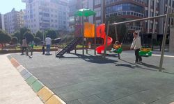 Efeler Belediyesi, ilçedeki parkları daha güvenli ve konforlu hale getiriyor