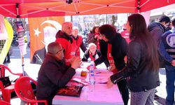 Eskişehir'de emeklilerden 4 günde 5 bin imza