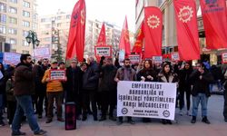 Eskişehir'de EMEP üyelerinden İran'a saldırılara tepki: 'Rejimleri işçi sınıfı ve halklar değiştirir'