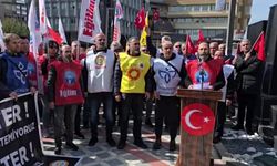 Fatma Nur Çelik'in öğrencisi tarafından öldürülmesi... Nazilli'de öğretmenlerden eylem: Okullardaki güvenlik açığının bedelini canımızla mı ödeyeceğiz?