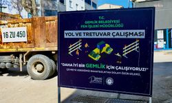Gemlik Belediyesi, Alemdar Caddesi'nde kaldırım düzenleme çalışmalarına başladı