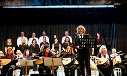 Gemlik'te 8 Mart'a özel türkü gecesi