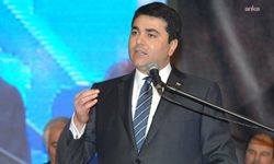 Gültekin Uysal: 'Vatandaş kendi alın terini bu ekonomik belirsizlik ve beceriksizlik karşısında nasıl yastık altından çıkarsın'