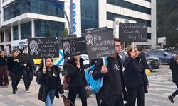 Hopa'da eğitim sendikalarından okullardaki şiddete tepki: 'Bu saldırılar münferit değil'