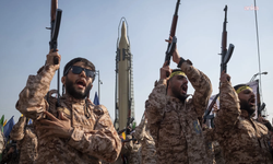 İran'dan düşmanlarına uyarı: Kendi evlerinizde bile güvende olmayacaksınız