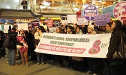 Kadınlar Fatma Nur Çelik ve kızının ölü bulunduğu Zeytinburnu'ndan sordu: Fatma'nın can güvenliği tehdit altındayken, faili koruyan o 'nüfuzlu' eller kimin elleridir? Bakanlıklar neden izledi?