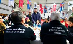 Kartal Belediyesi, afet ve arama kurtarma ekiplerini iftarda buluşturdu