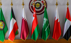 Körfez ülkelerine yeni İHA ve füze saldırıları