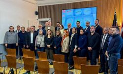 Kuşadası Belediye Başkanı Günel, Berlin'de Türk-Alman İş İnsanları Birliği'ni ziyaret etti