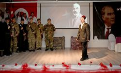 Kuşadası'nda İstiklal Marşı'nın kabulünün 105'inci yılı kutlandı