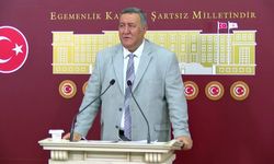 Ömer Fethi Gürer'den 'ikramiye' tepkisi: Yandaşa ya da ranta rahat davranılırken, emekliye geldi mi her konuda sınırlama öne çıkarılıyor'