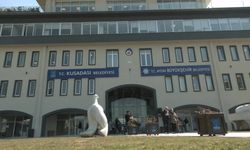 Ömer Günel'in gözaltına alınmasına vatandaşlardan tepki: 'Ömer Günel'in tek suçu var; CHP'den Belediye Başkanı seçilmesi'