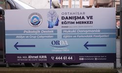 Ortahisar Danışma ve Eğitim Merkezi hizmete açıldı... Başkan Kaya: 'Maddi imkanları kısıtlı vatandaşlarımıza ücretsiz hizmet vermenin mutluluğunu yaşayacağız'