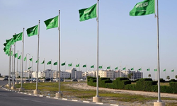 Suudi Arabistan: Prens Sultan Hava Üssü'nü hedef alan üç balistik füze düşürüldü