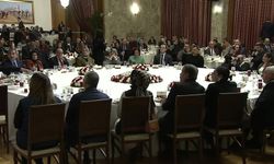 TBMM Başkanı Numan Kurtulmuş, emekçilerle iftarda bir araya geldi: Bu ülkede hiçbir vatandaşımızın hiçbir gerekçeyle bir diğerinden ayrıldığı senaryoya asla ve asla eyvallah etmeyeceğiz